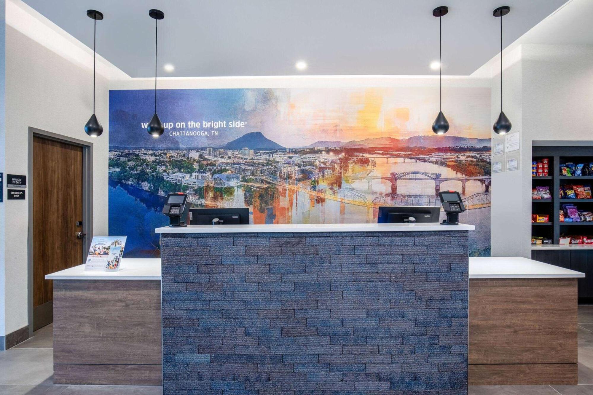 La Quinta Inn & Suites By Wyndham Chattanooga Downtown/South Dış mekan fotoğraf